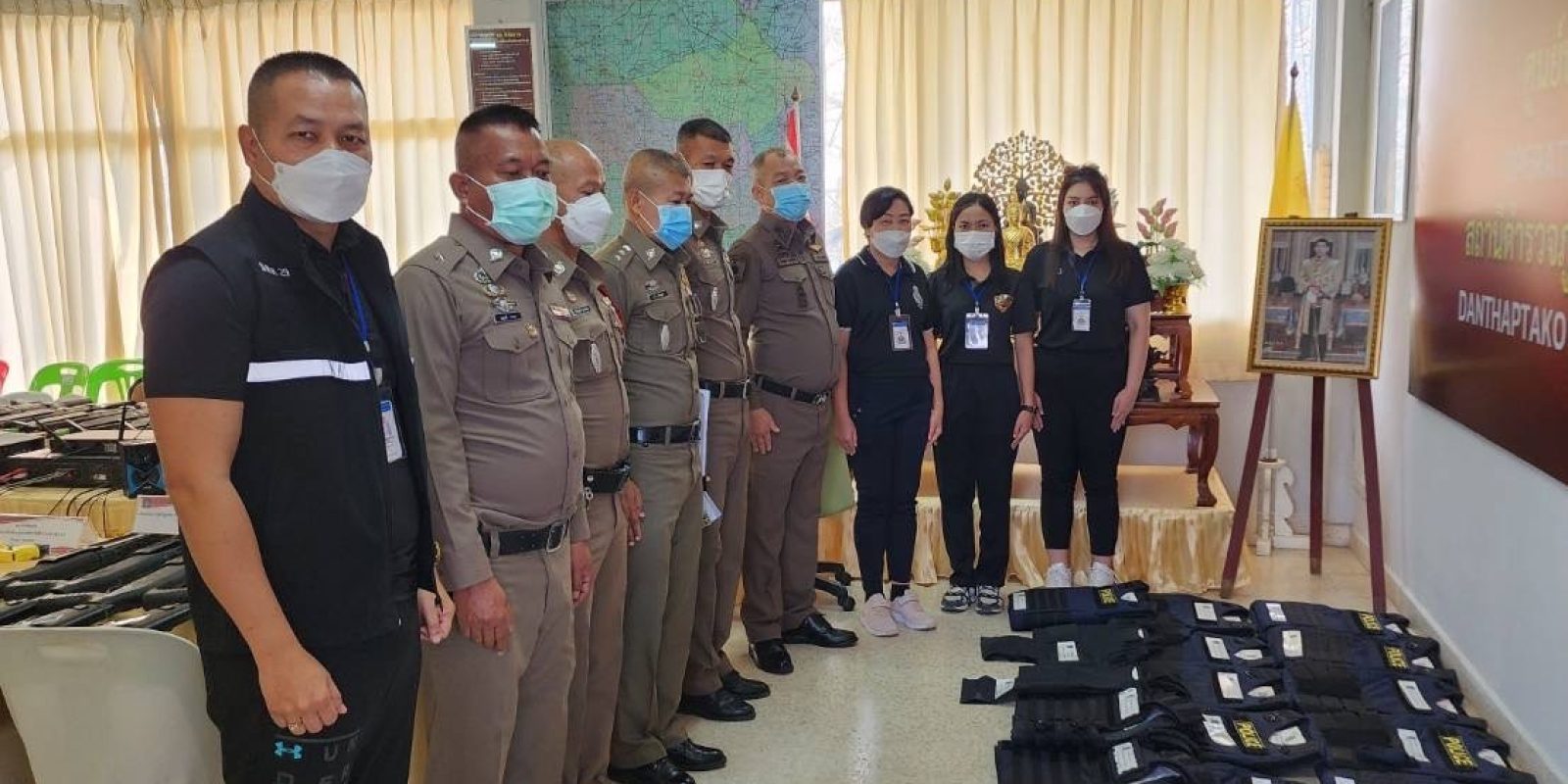 LINE_ALBUM_24367_๒๔๐๓๒๔_12